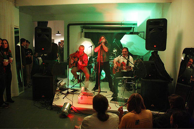 Albert Koch mit Tin Pan Alley in der Fotowerkstatt KL im Jahr 2009